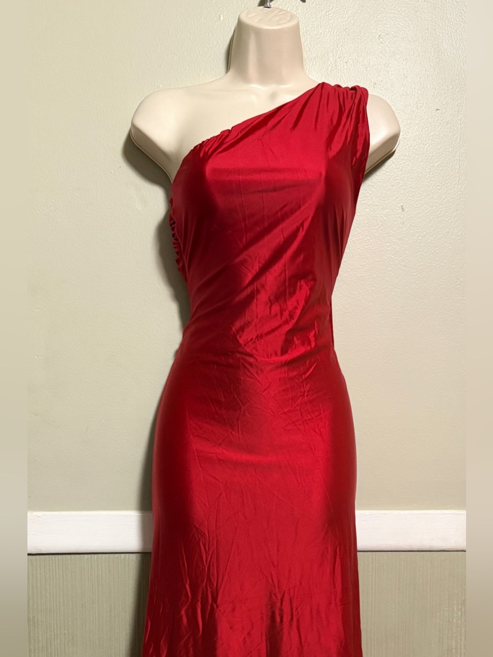 Oh Polly Adelina Cherry Red Asymmetric Tie Back Maxi Gown Medium - Picture 4 of 8